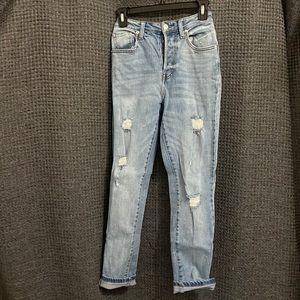 FOREVER 21 high waist mom jeans